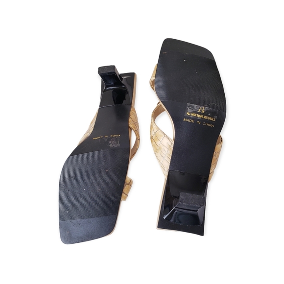 Vintage GF Originals Square Toe Slip-on Heels - Picture 12 of 15